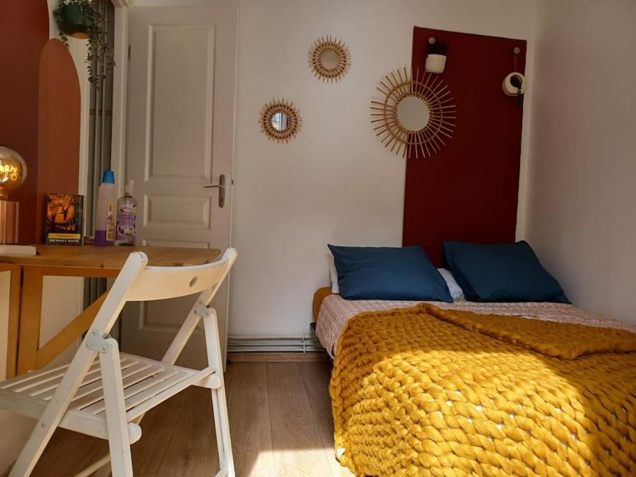 קלישי Tiny81 Cozy City Break Appartment מראה חיצוני תמונה